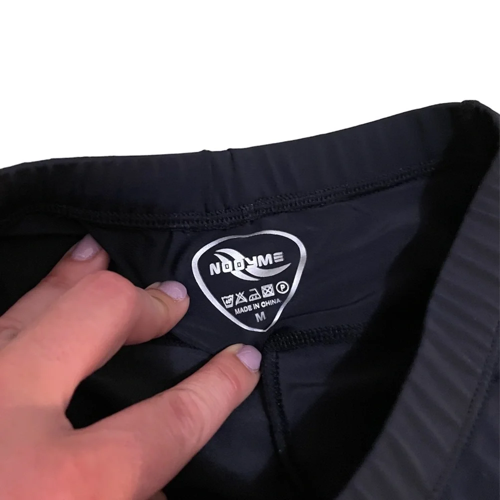 NOOYME Womens Bike Shorts with 3D Padding - Picture 7 of 8